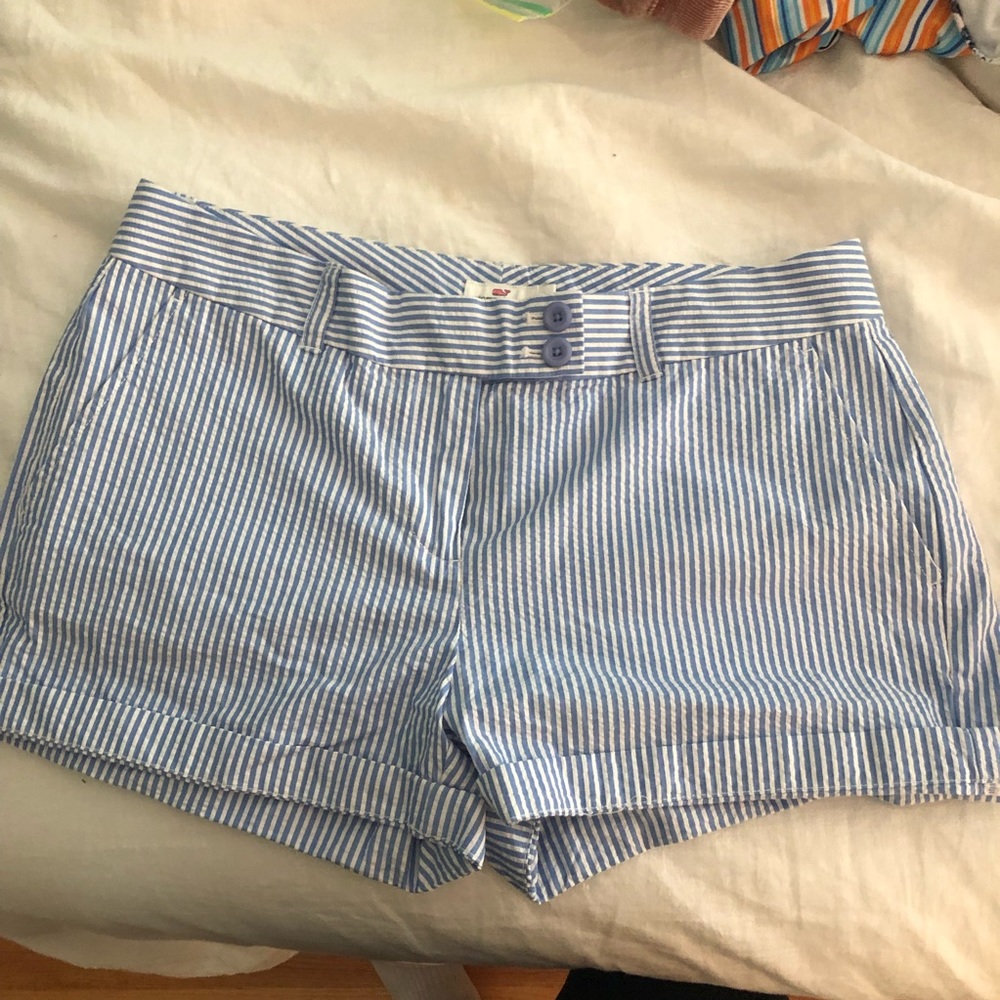 Vineyard Vines Shorts Size 8